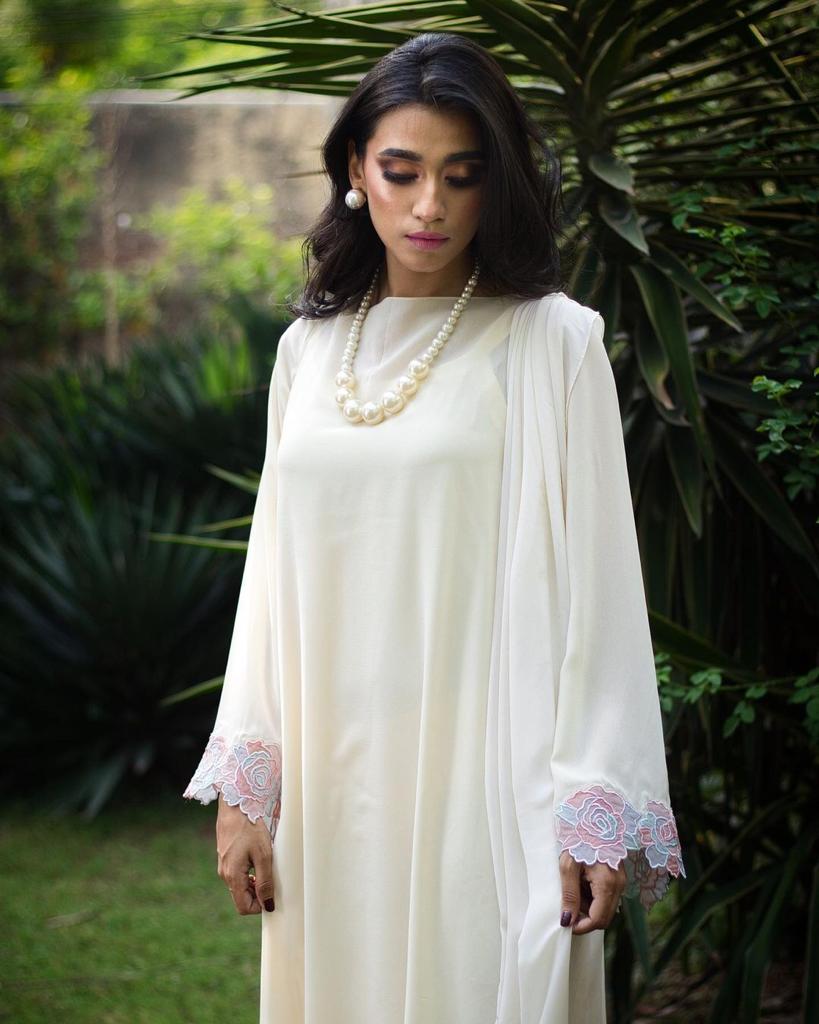 DROP 7 - WHITE KAFTAN
